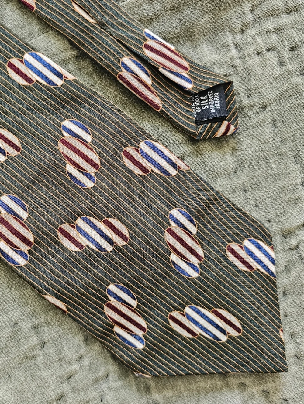 Vintage Bill Blass Black Label Olive Green Silk Wide Tie